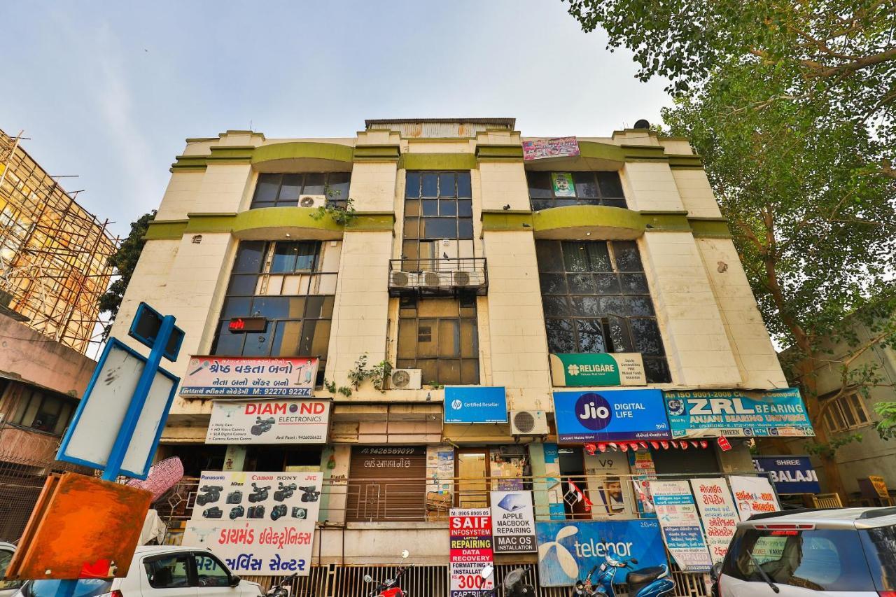 OYO 24950 Hotel Shree Balaji Residency Ahmedabad Exterior foto